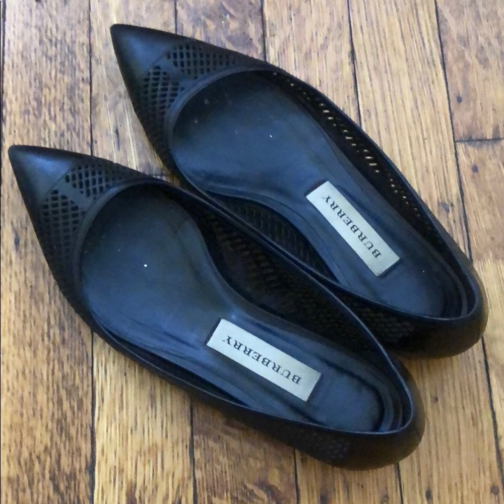 Burberry flats